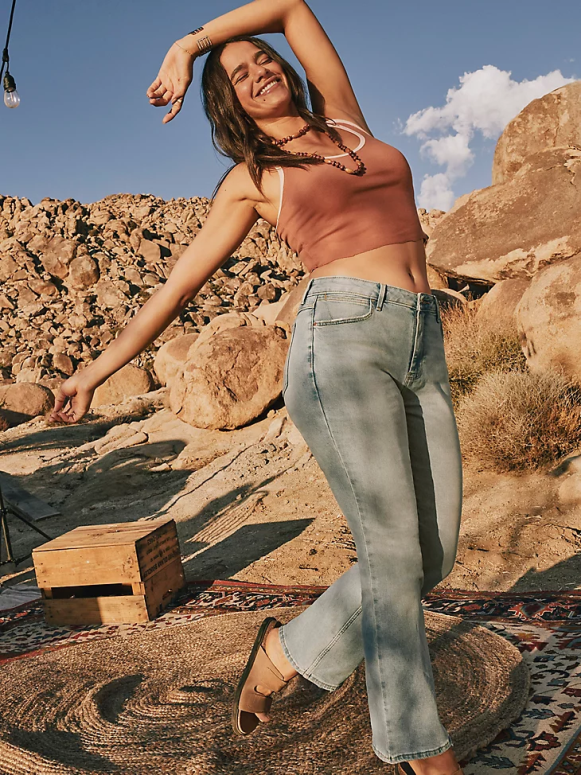 viegla mazgāšana augstceltnes drosmīgi džinsi sievietes apģērbs Wrangler BFNTB731